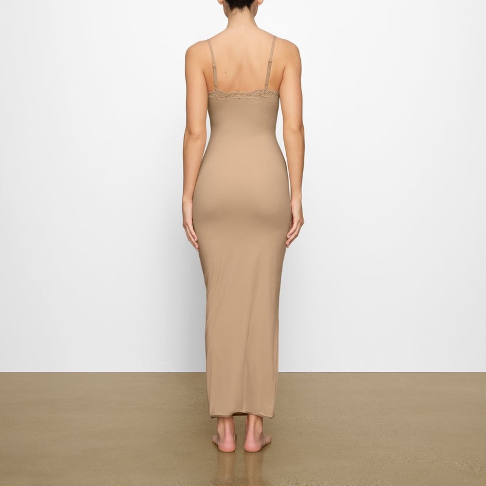 NWT SKIMS fits everybody lace long slip dress - Picture 3 of 6